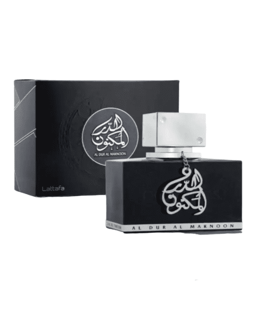 Experience the enchanting fusion of leather and citrus in Lattafa Al Dur Al Maknoon Silver cologne. This fragrance beautifully marries simplicity and sophistication, with refreshing top notes, a complex heart, and a warm, alluring base. Discover the art of balance in fragrance with this captivating scent.